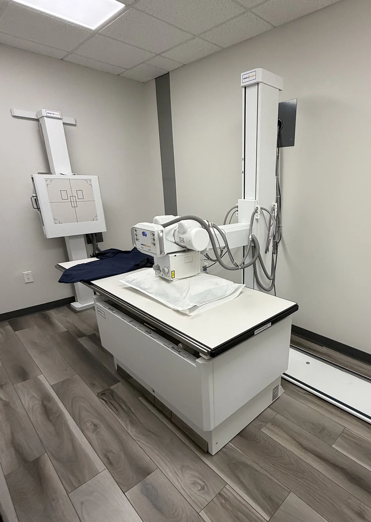 Digital x-ray machine in Tesla MRI Lake Mary